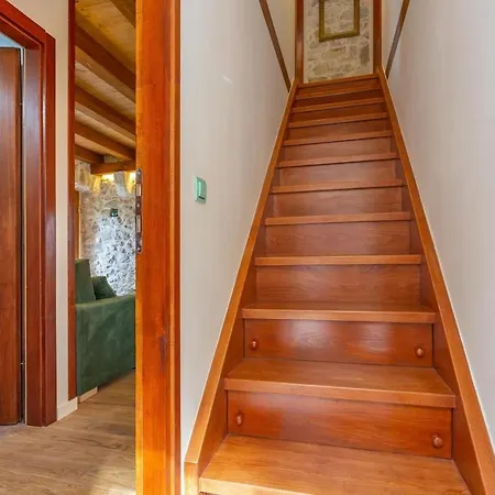 Villa Rustic House & 6 *