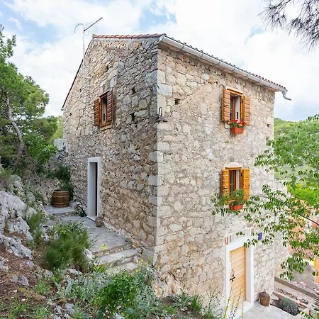 Villa Rustic House & 6