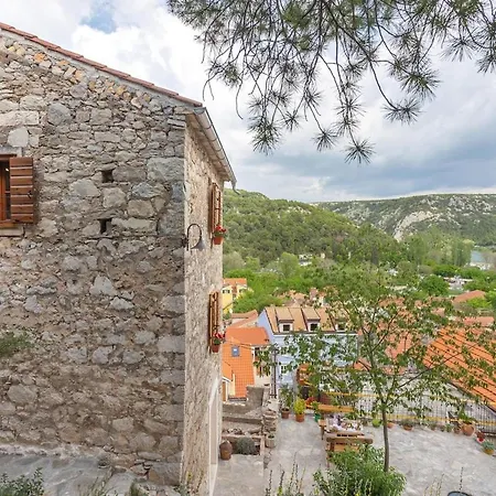 Villa Rustic House & 6 *